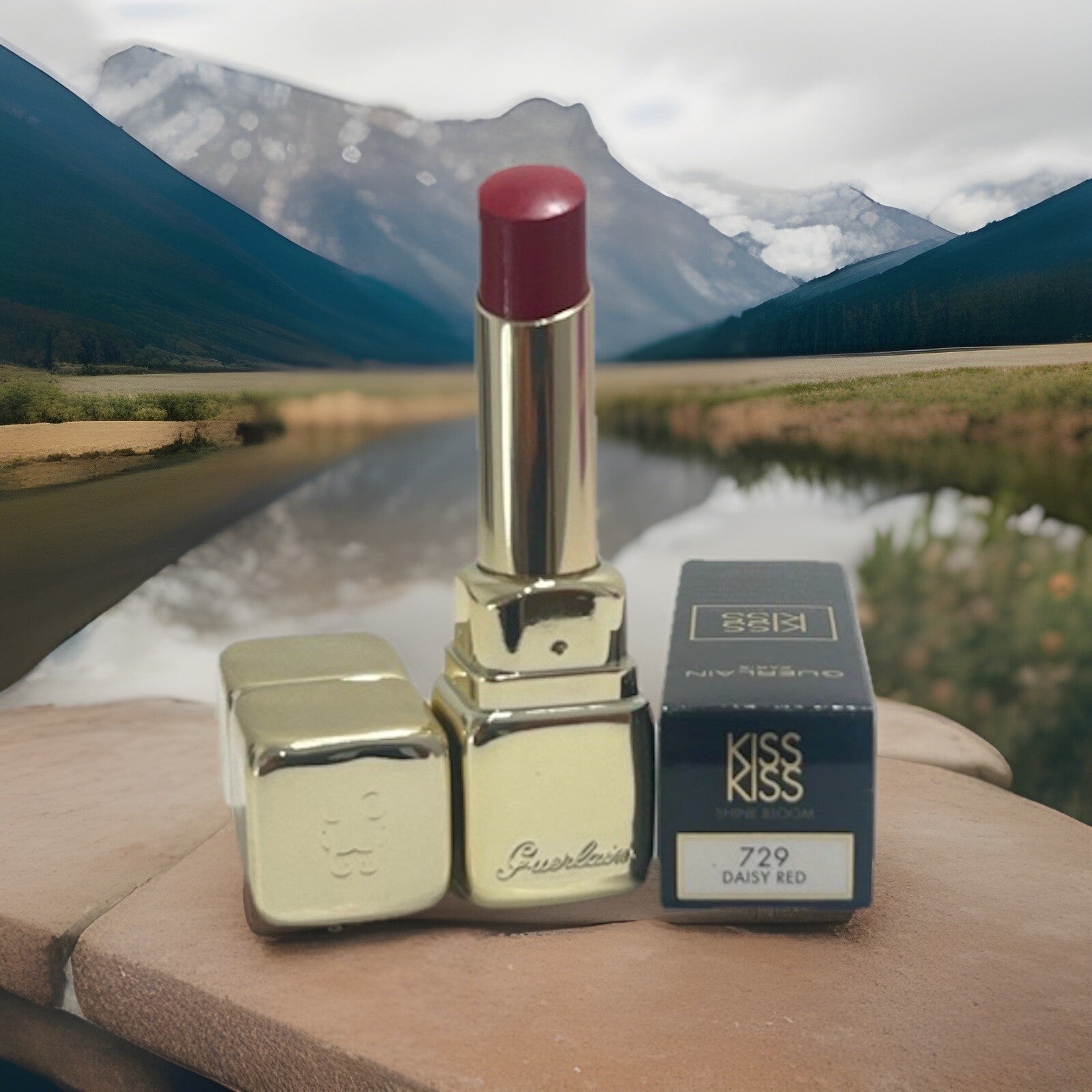 Guerlain KissKiss Shine Bloom Lip Colour 729 Daisy Red New In Box