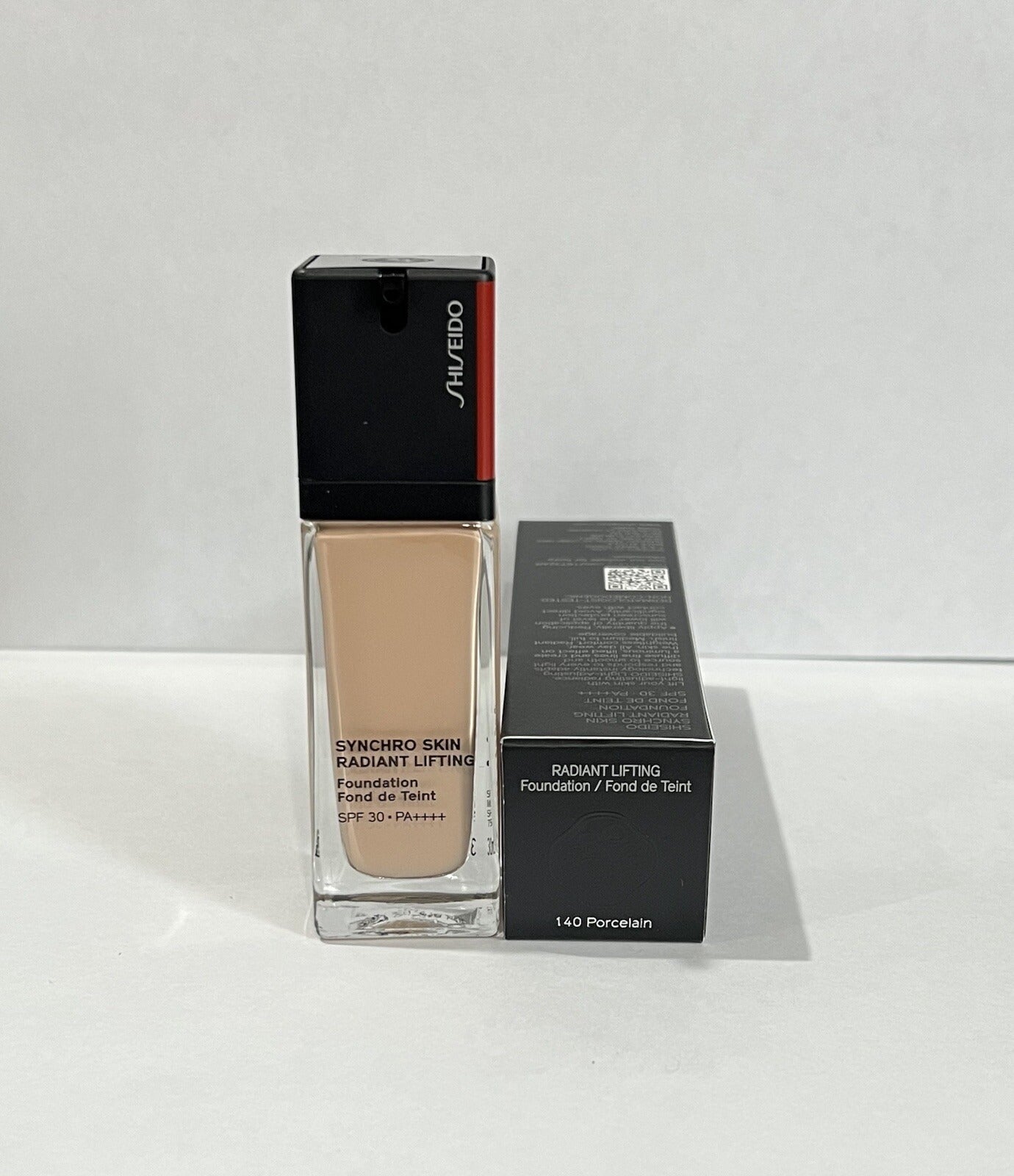 Shiseido Syncro Skin Radiant  Foundation 140 PORCELAIN SPF 30 1oz DISCONTINUED