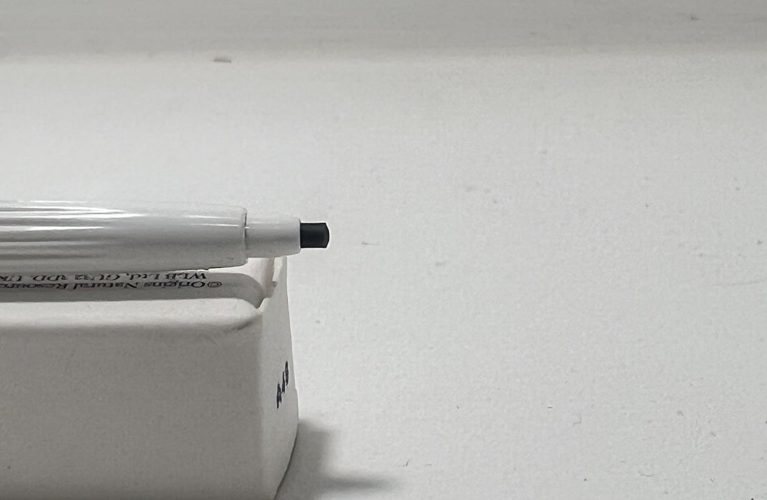 Origins Fill In The Blanks Brow Pencil 02 BRUNETTE DISCONTINUED