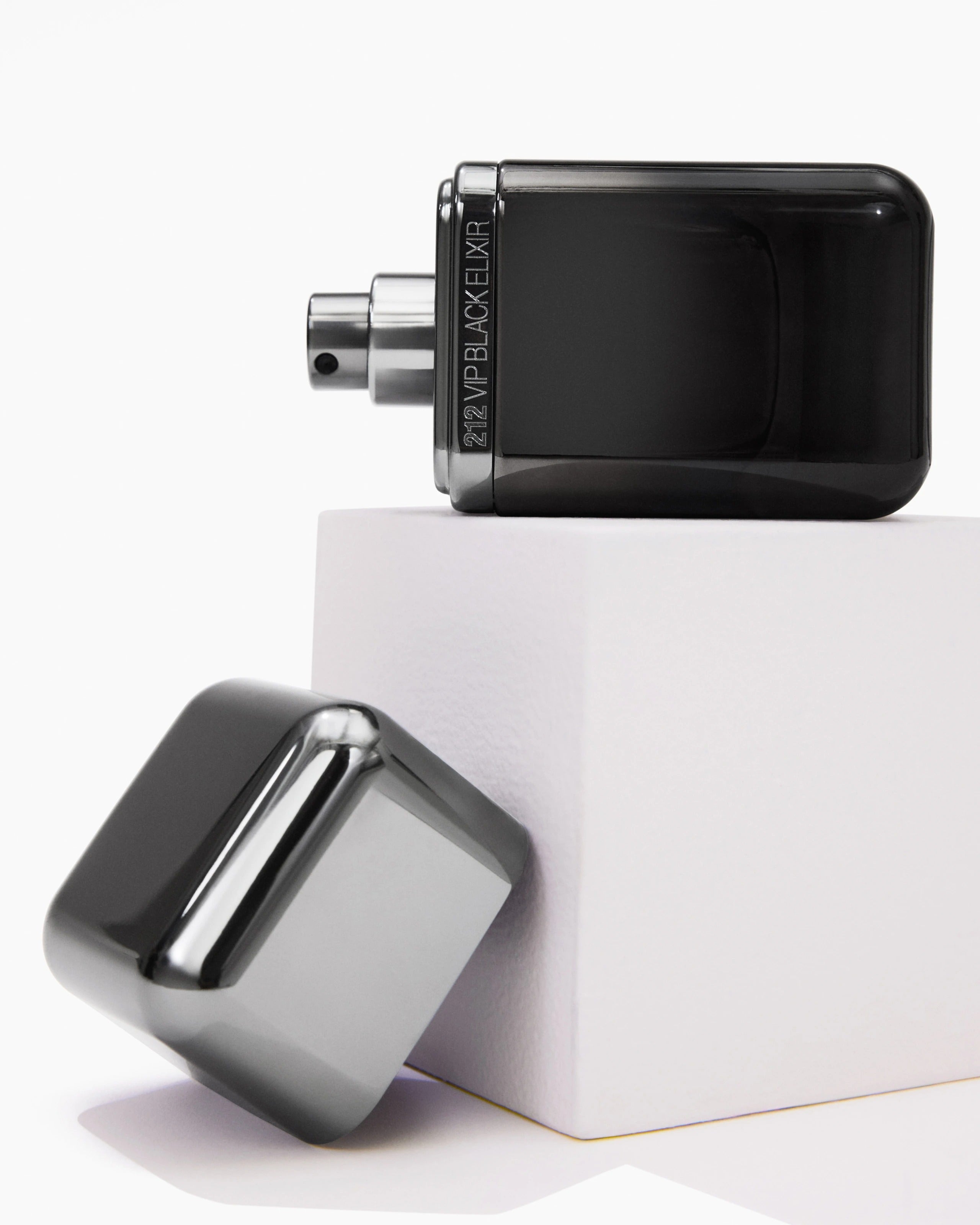 Carolina Herrera 212 VIP Black Elixir Eau de Parfum Men