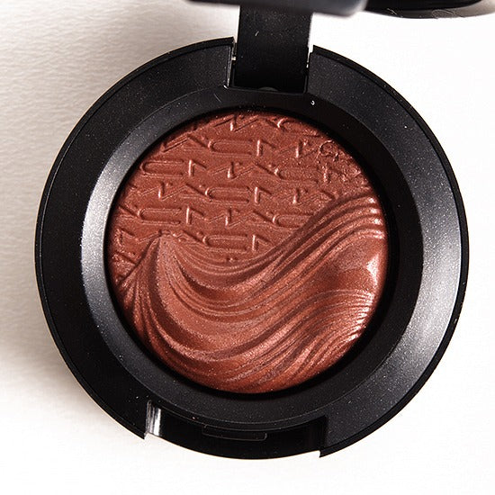 Mac Extra Dimension Eyeshadow AMOROUS ALLOY Same As Shown A98 DISCONTINUED